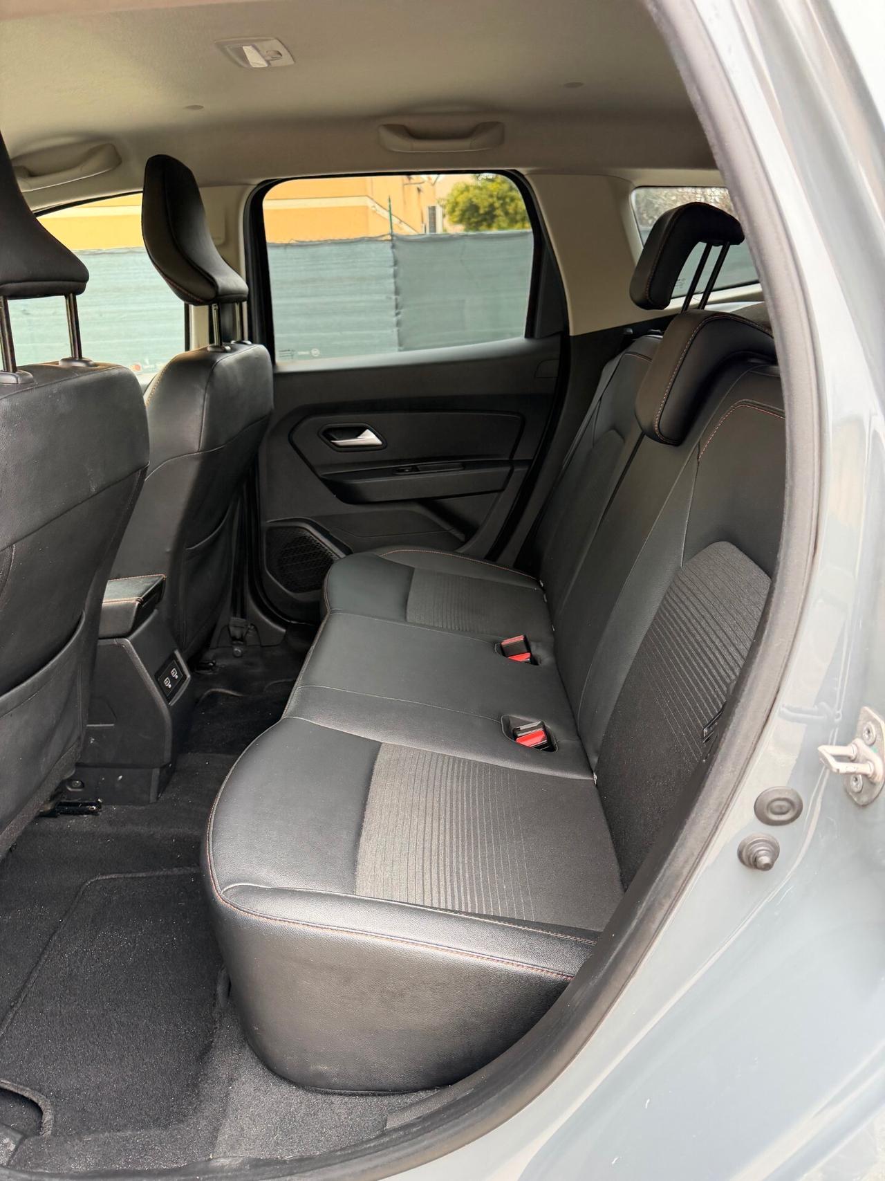 Dacia Duster 1.0 Gpl - NEOP. - NAV. - 12 MESI DI GARANZIA -