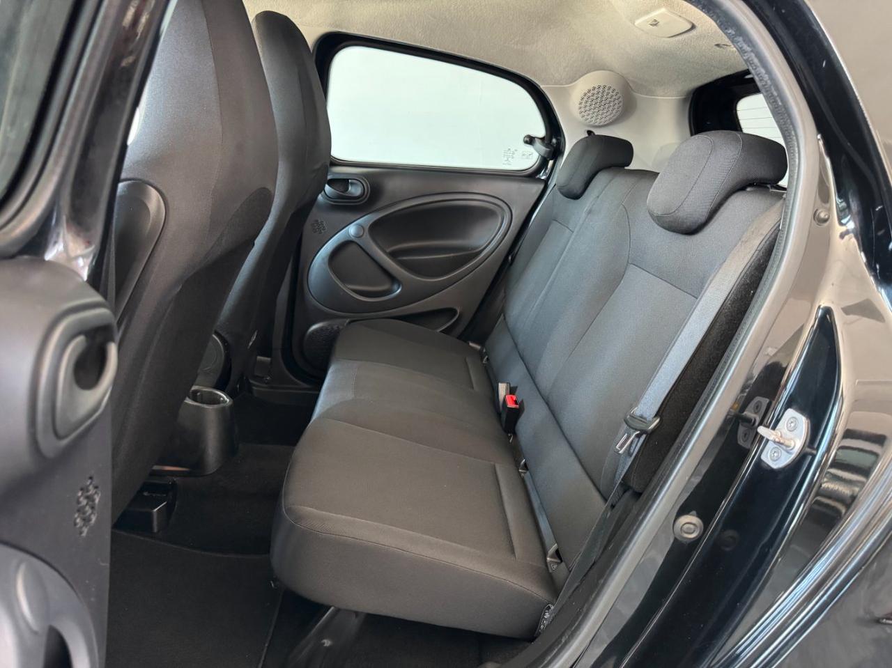 Smart forfour 1.0 Passion 71cv Total Black