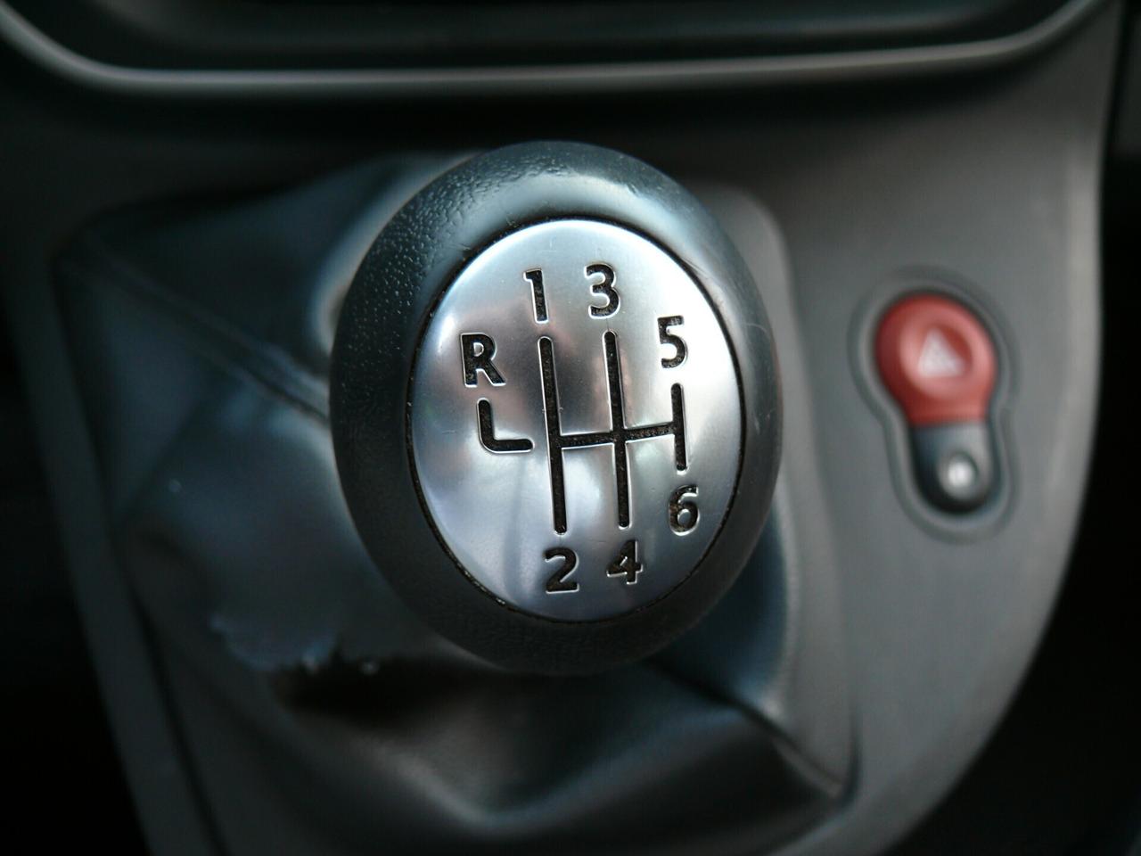 Renault Kangoo Stop & Start Life N1 (M1362)