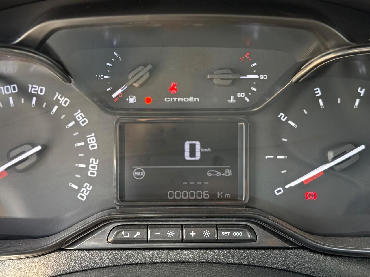KM 0 - CITROEN C3 YOU 83 CV