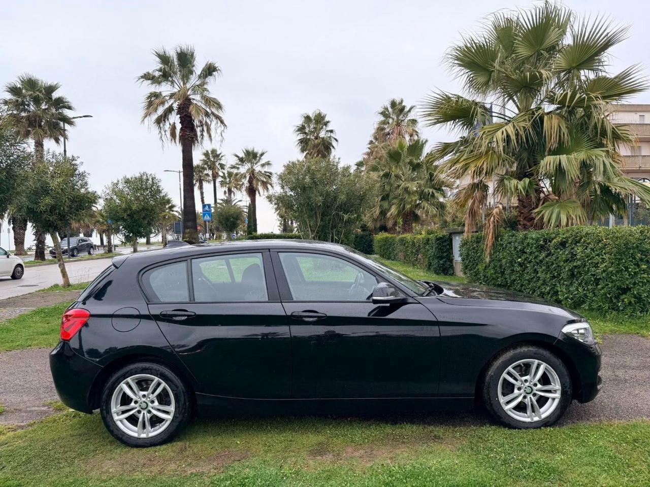 Bmw 116 116d 5p. Urban