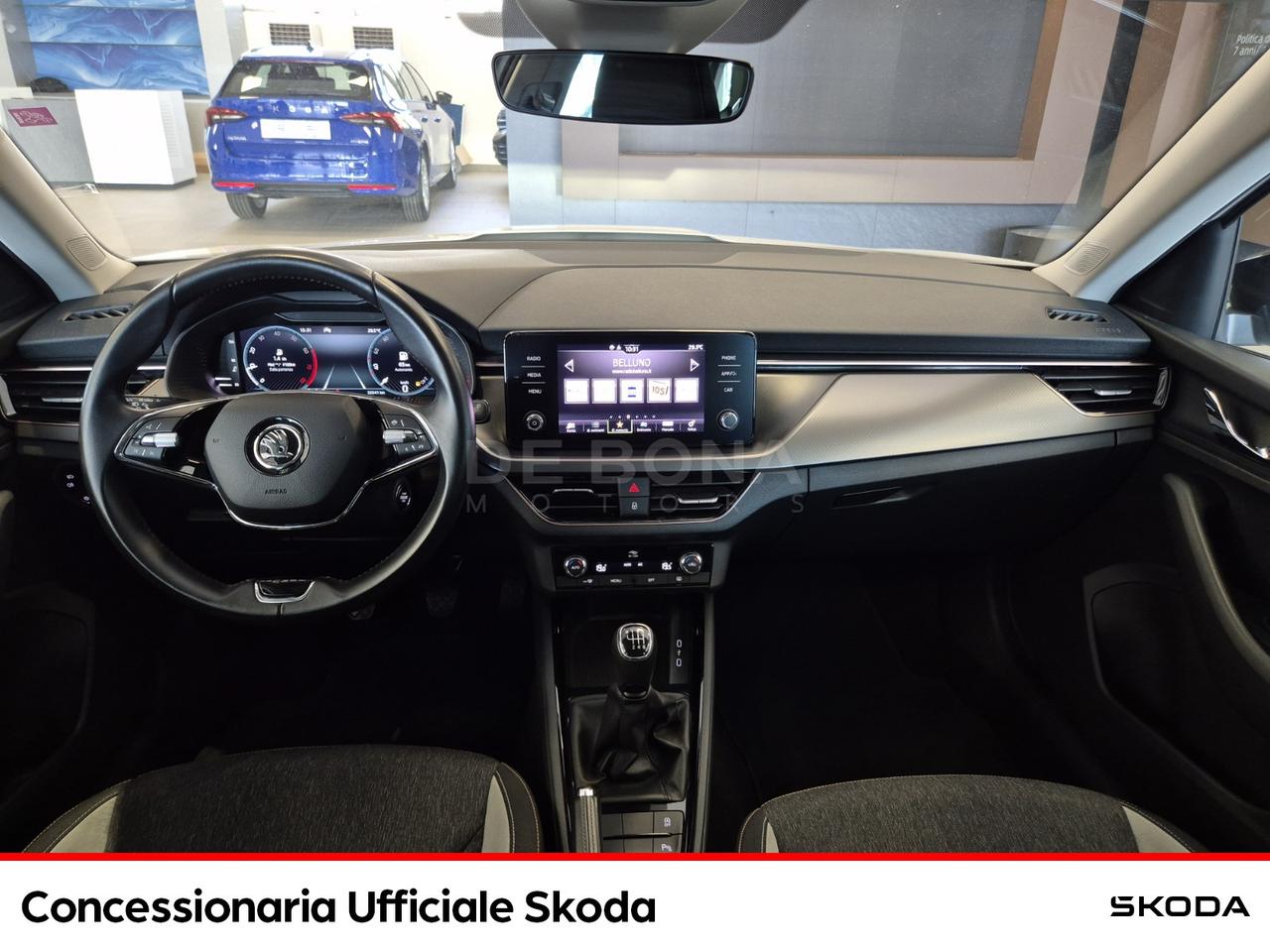 Skoda Kamiq 1.0 tsi black dots 110cv