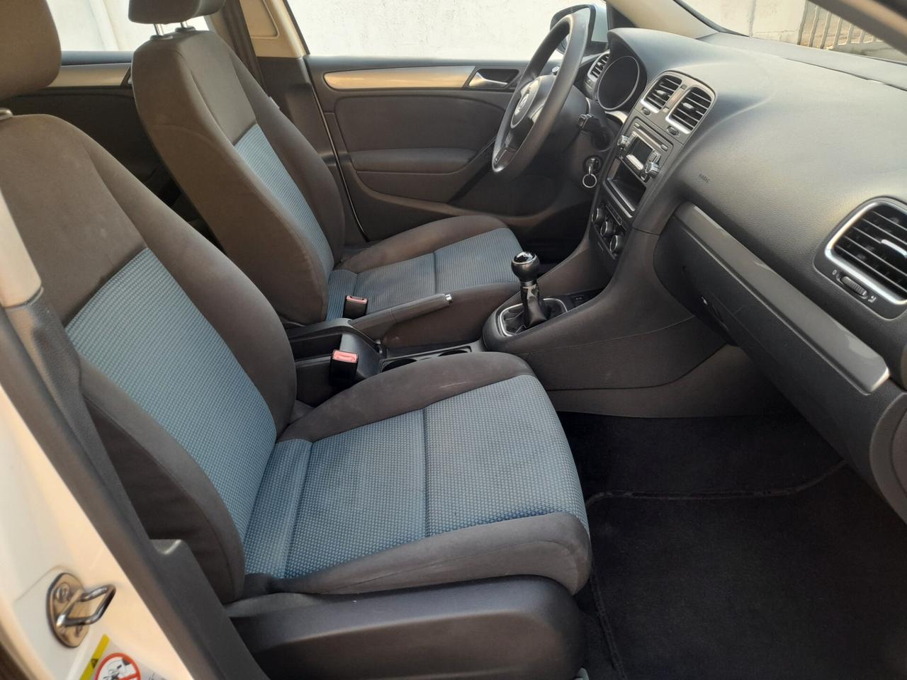 VW GOLF 1.6 TDI