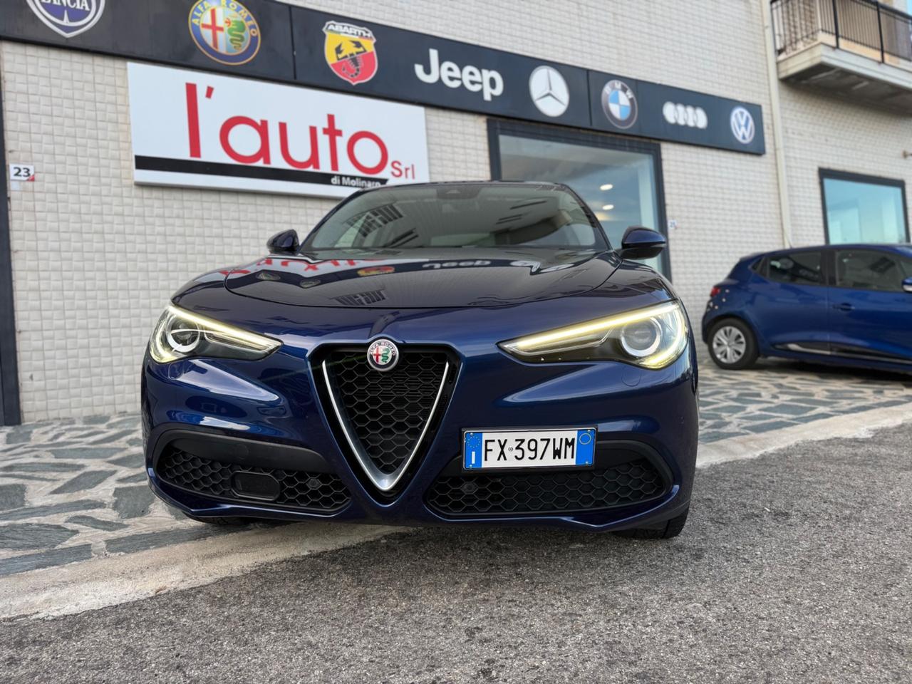 Alfa Romeo Stelvio 2.2 Turbodiesel 190 CV AT8 Q4 Business