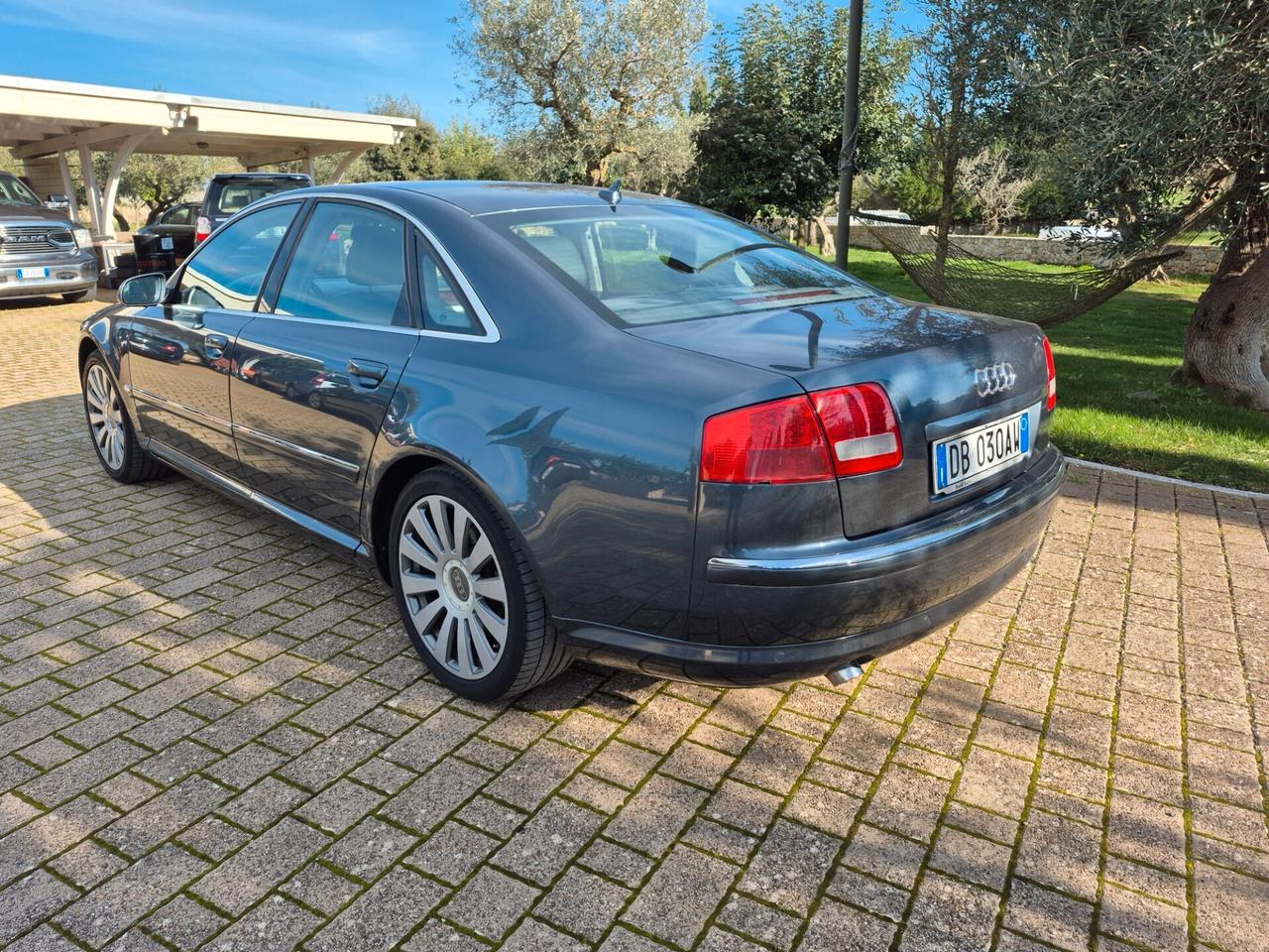 Audi A8 L 4.2 V8 TDI F.AP. quattro tiptronic
