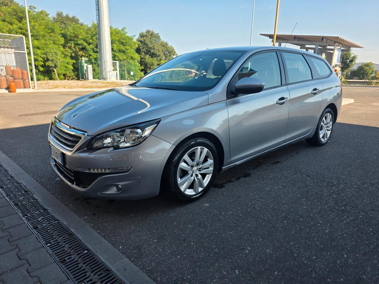 Peugeot 308 BlueHDi 120 S&S SW Business