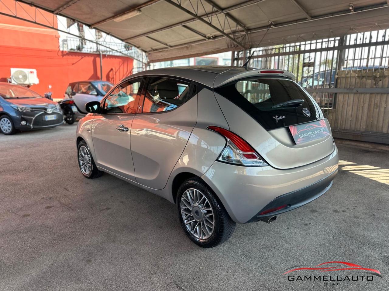 Lancia Ypsilon 1.3 mjt S&S Silver 95cv