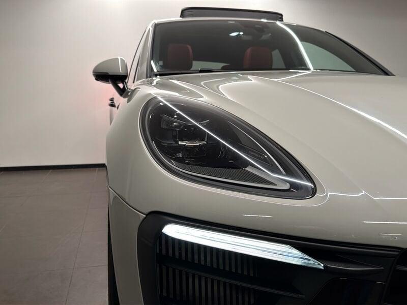 Porsche Macan 2.9 TURBO