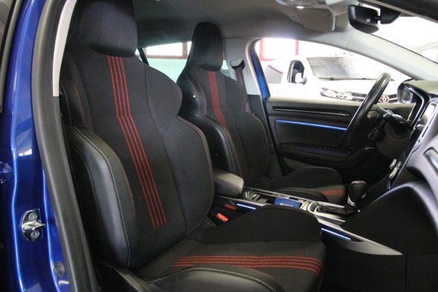 RENAULT Megane Sporter TCe 140 CV EDC FAP R.S. Line