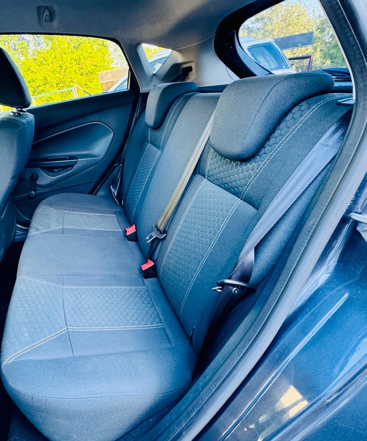 Ford Fiesta 1.4 TDCi 68CV 5 porte