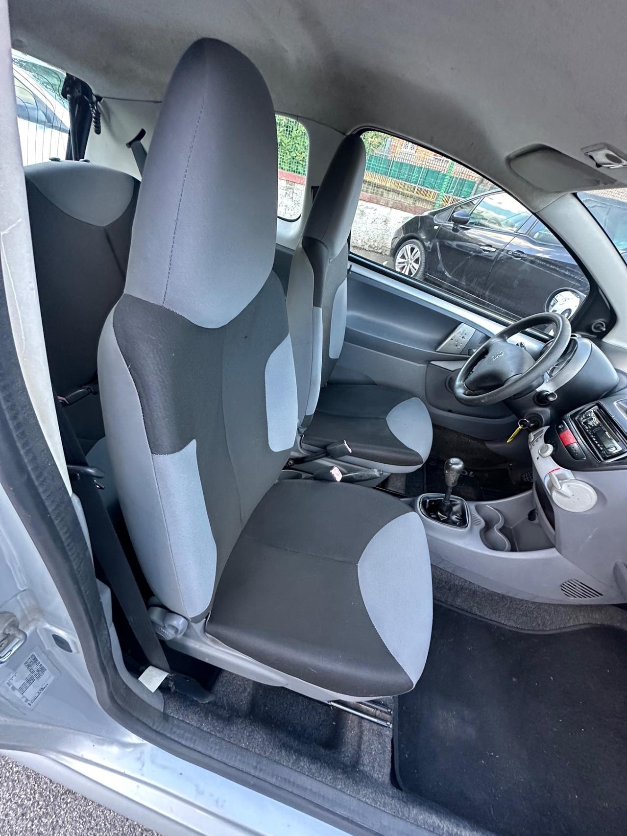 Peugeot 107 1.0 68CV 3p. Desir