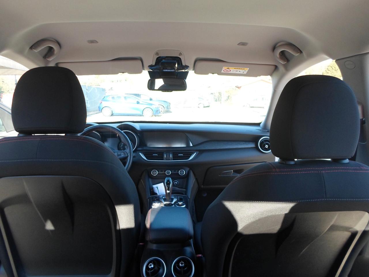 Alfa Romeo Stelvio 2.2 Turbodiesel 190 CV AT8 Q4 Business