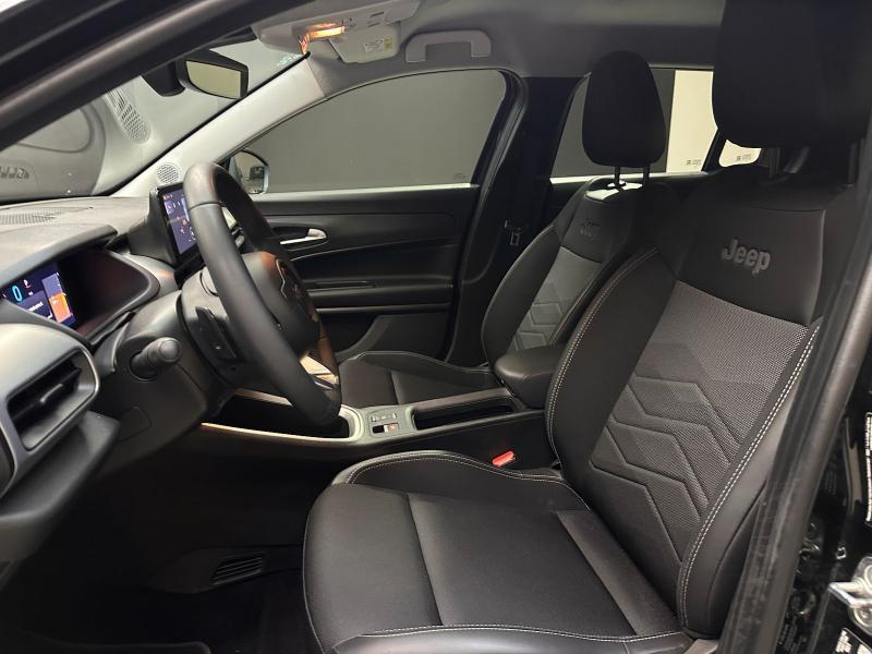 Jeep Avenger 1.2 turbo e-hybrid mhev Altitude fwd 110cv edct6