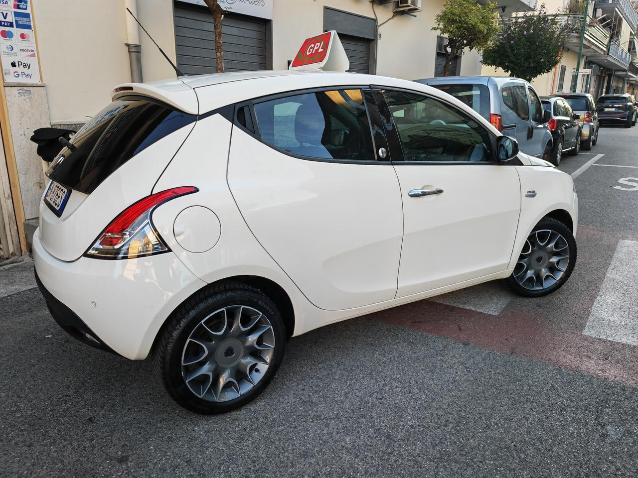 LANCIA Y 1.2 BENZINA GPL CV69 KW51 ECOCHIC GOLD
