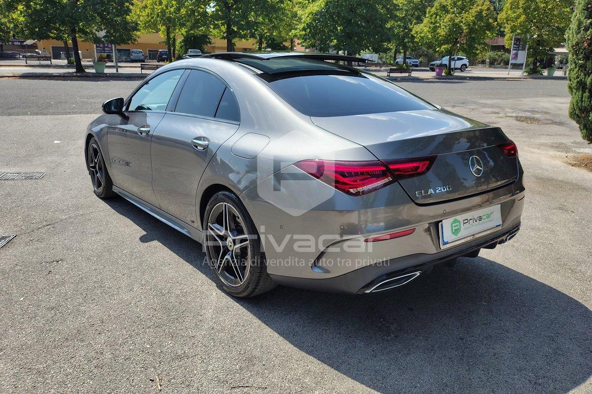 MERCEDES CLA 200 Automatic Premium
