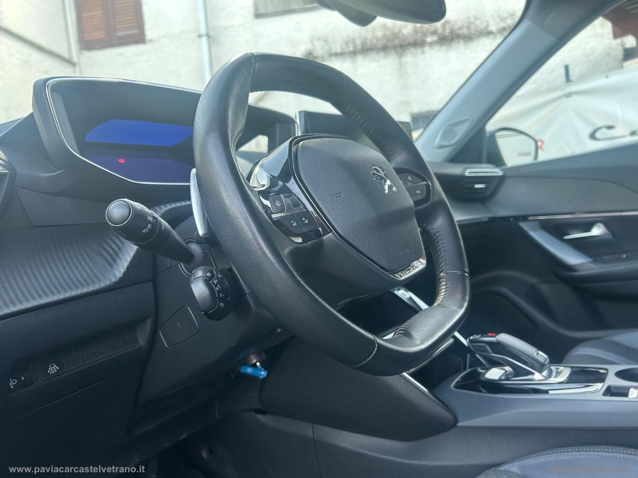 PEUGEOT 2008 BlueHDi 130 S&S EAT8 Allure