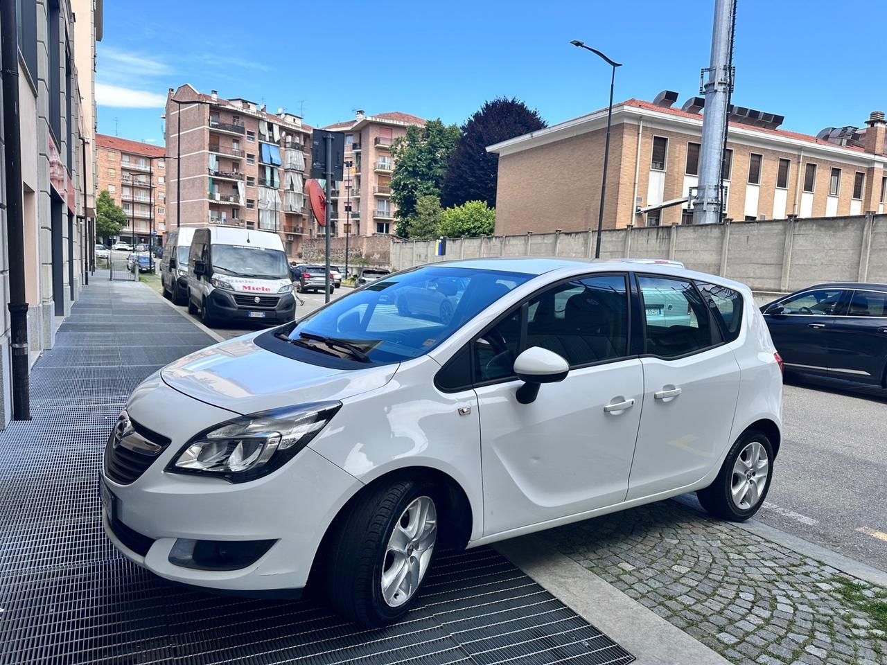Opel Meriva 1.4 benzina con possibilità di gpl 100CV Cosmo