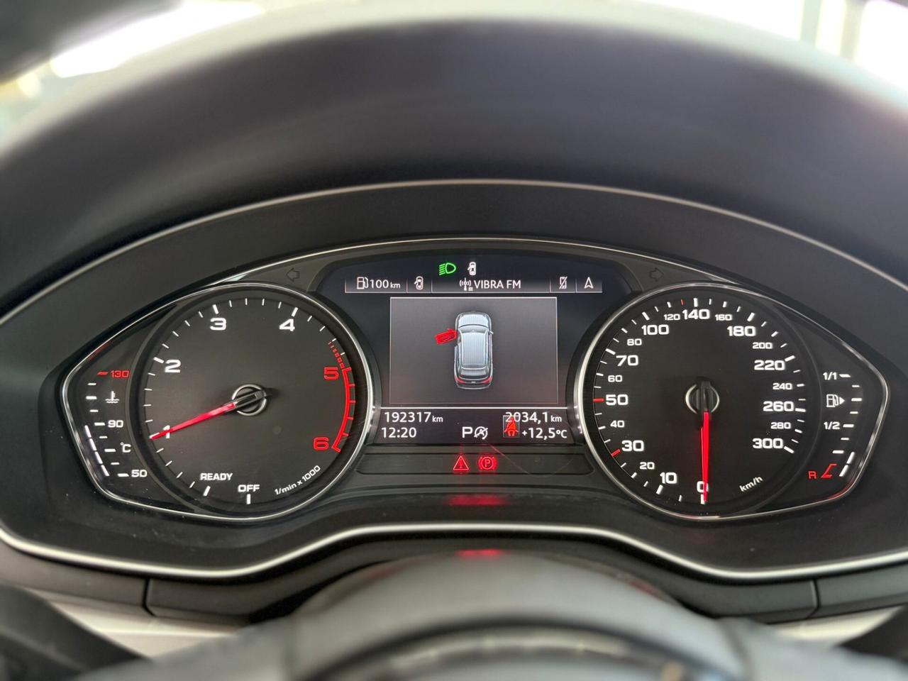 Audi A4 35 TDI/163 CV S tronic Business Advanced