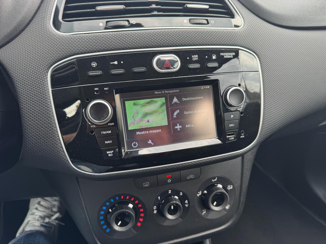 Fiat Punto 1.4 NATURAL POWER/CAR PLAY