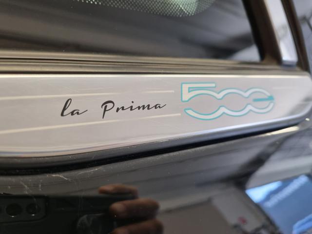 FIAT 500e 3+1 42 kWh La Prima
