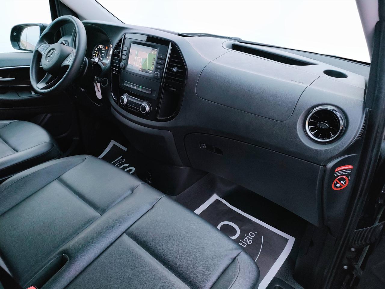 Mercedes-Benz Vito III 116 - vito 116 cdi long tourer pro auto my20