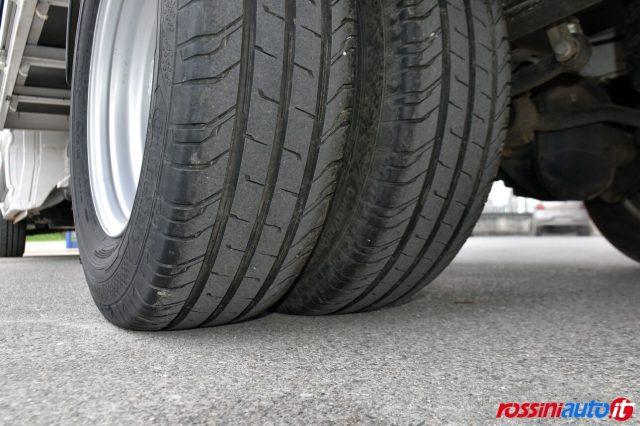 VOLKSWAGEN Crafter 50/35 2.0 TDI 122 CV L4 RWD CENTINA E TELO