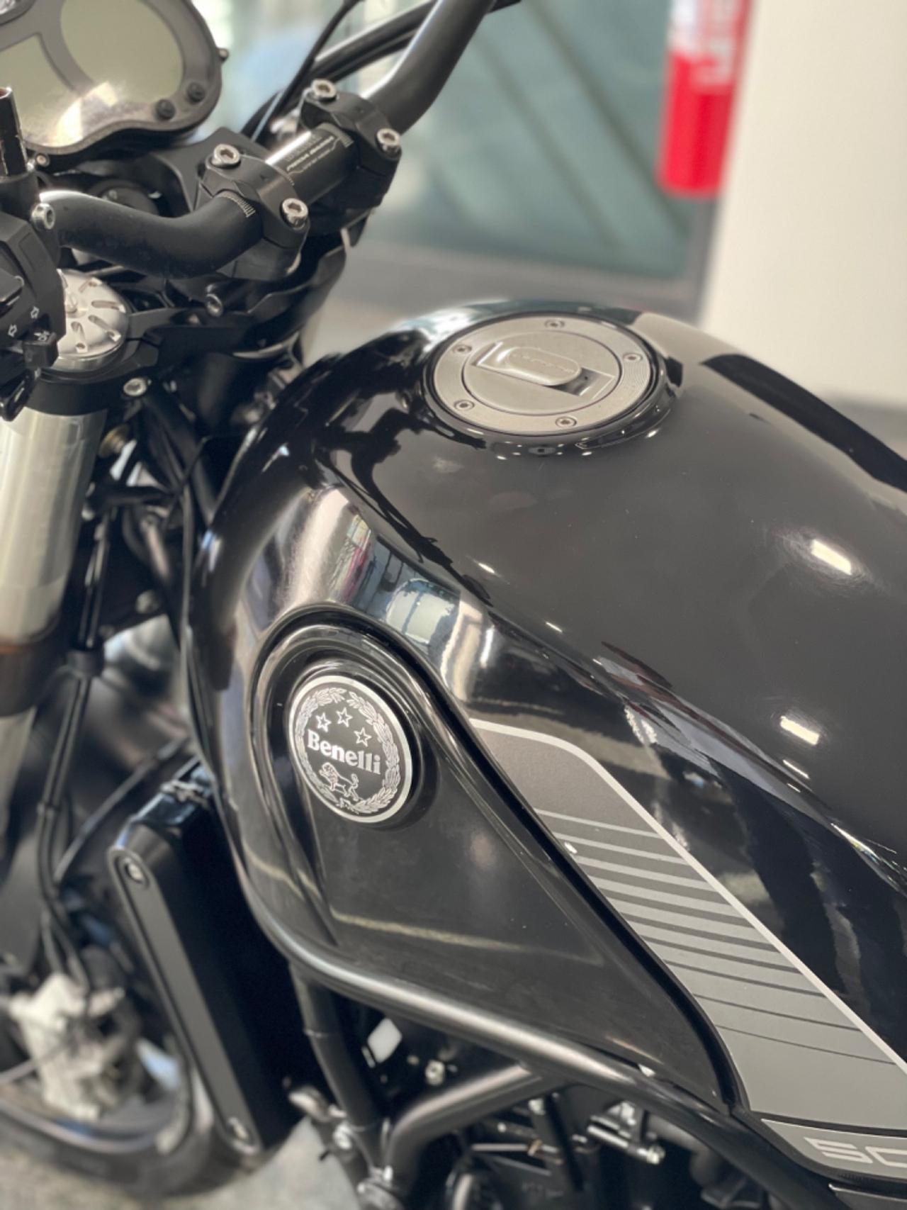 Benelli Leoncino 500