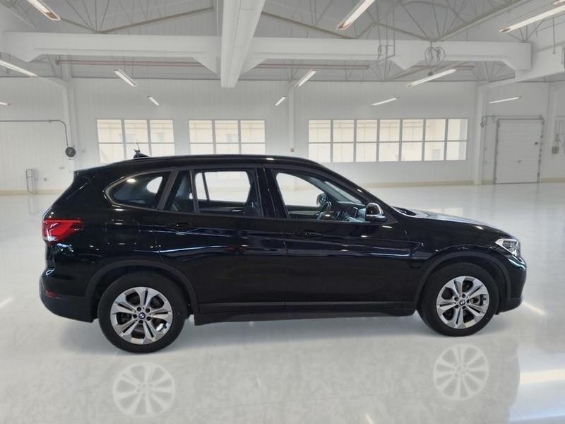 BMW X1 XDRIVE 25E BUSINESS ADVANTAGE AUTOMATICO 5 PORTE SUV