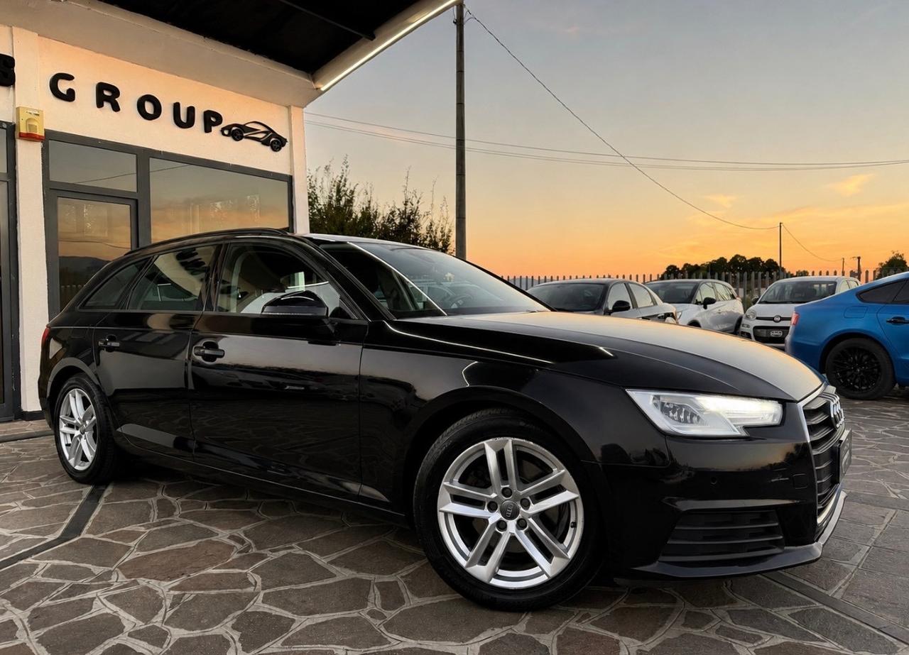 Audi A4 2.0 TDI 150 CV ultra S tronic Sport Automatica