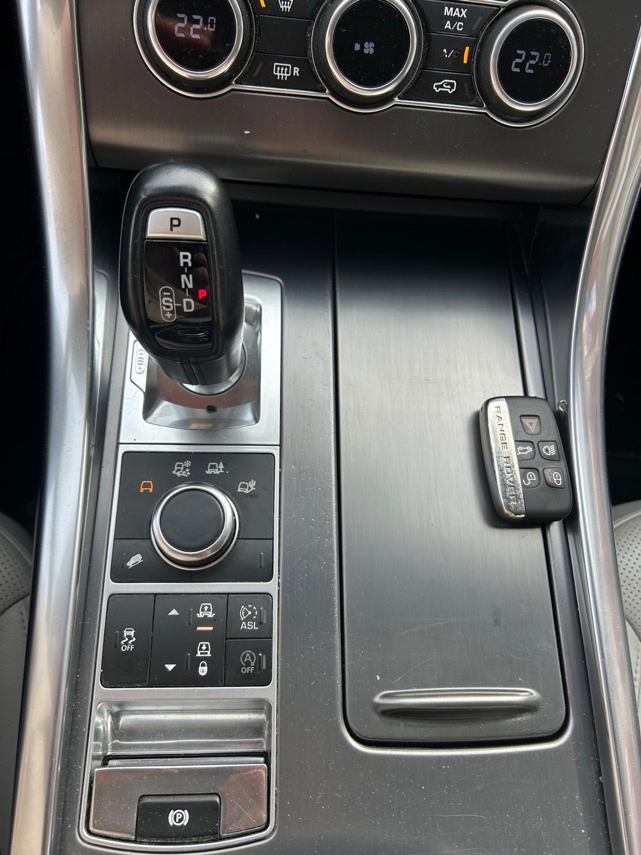 Land Rover Range Sport 3.0 SDV6 SE