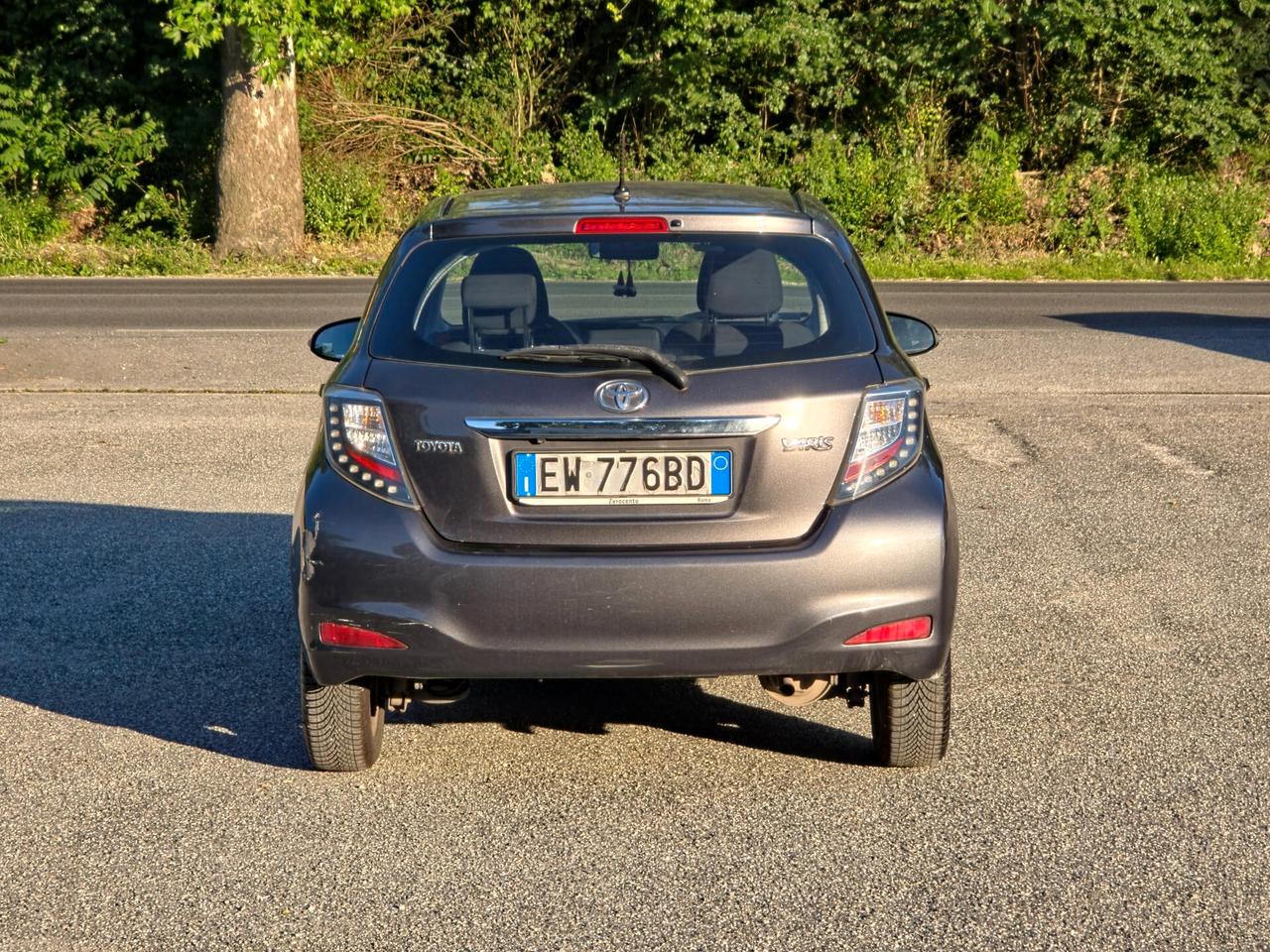 Toyota Yaris 1.0 5 porte Lounge CV-69 E5B Manuale NEO 2014
