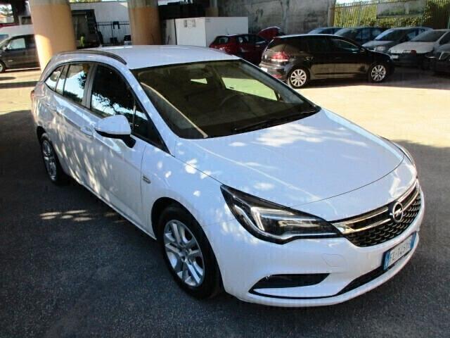 Opel Astra 1.6 CDTi Sports Tourer Dynamic