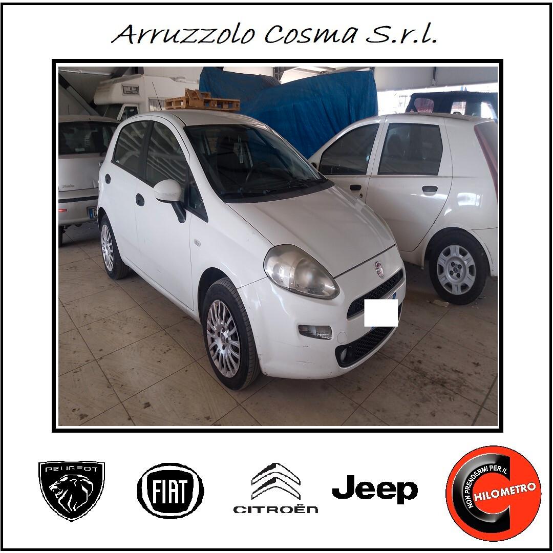 Fiat Punto 1.3 MJT II 75 CV 5 porte Young-Auto vista/piaciuta -problemi al motore per consumo olio