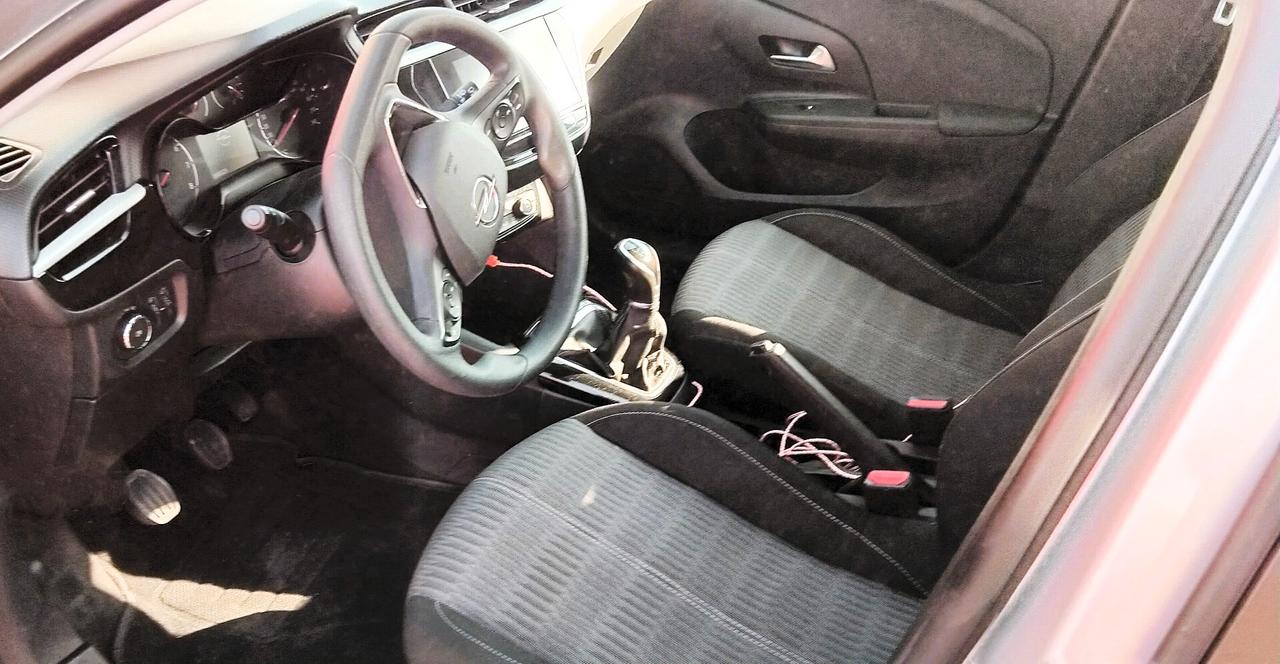 Opel Corsa 1.2 Edition