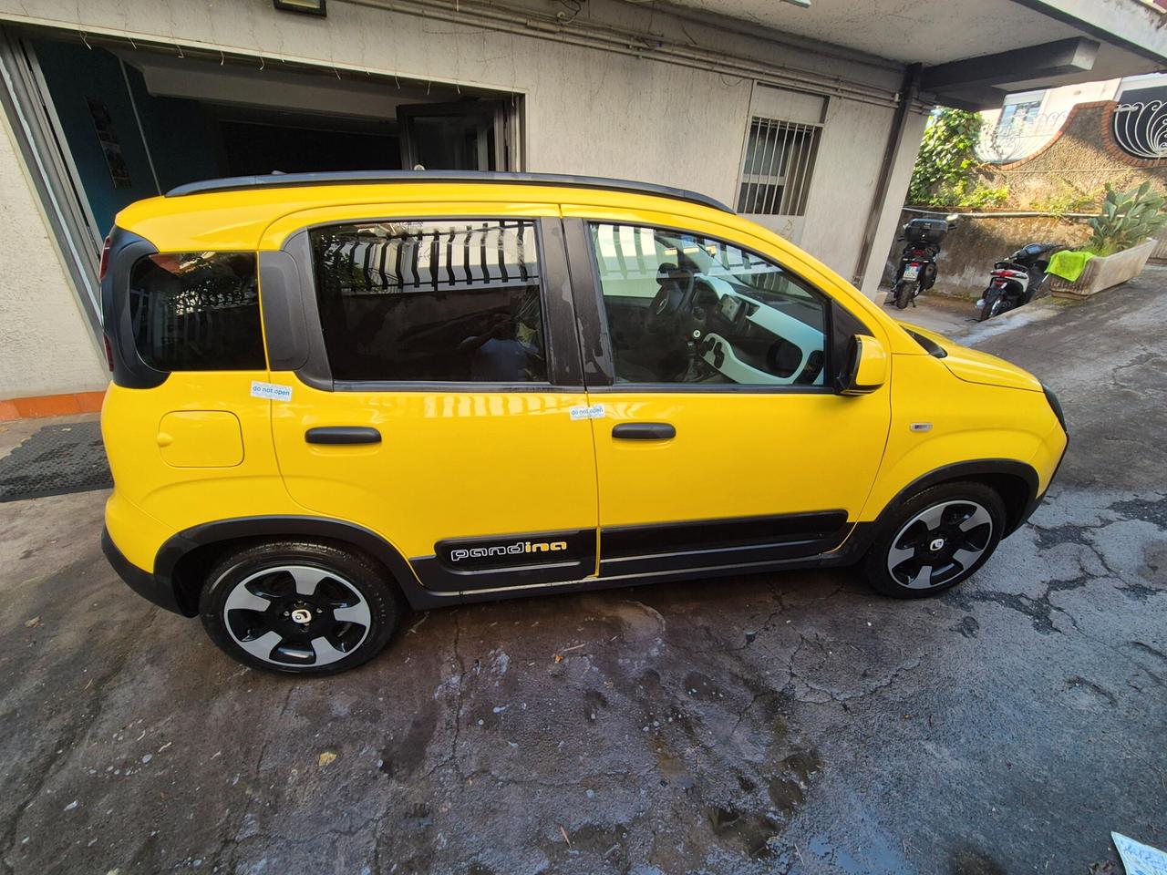 Fiat Panda 1.0 FireFly S&S Hybrid Pandina