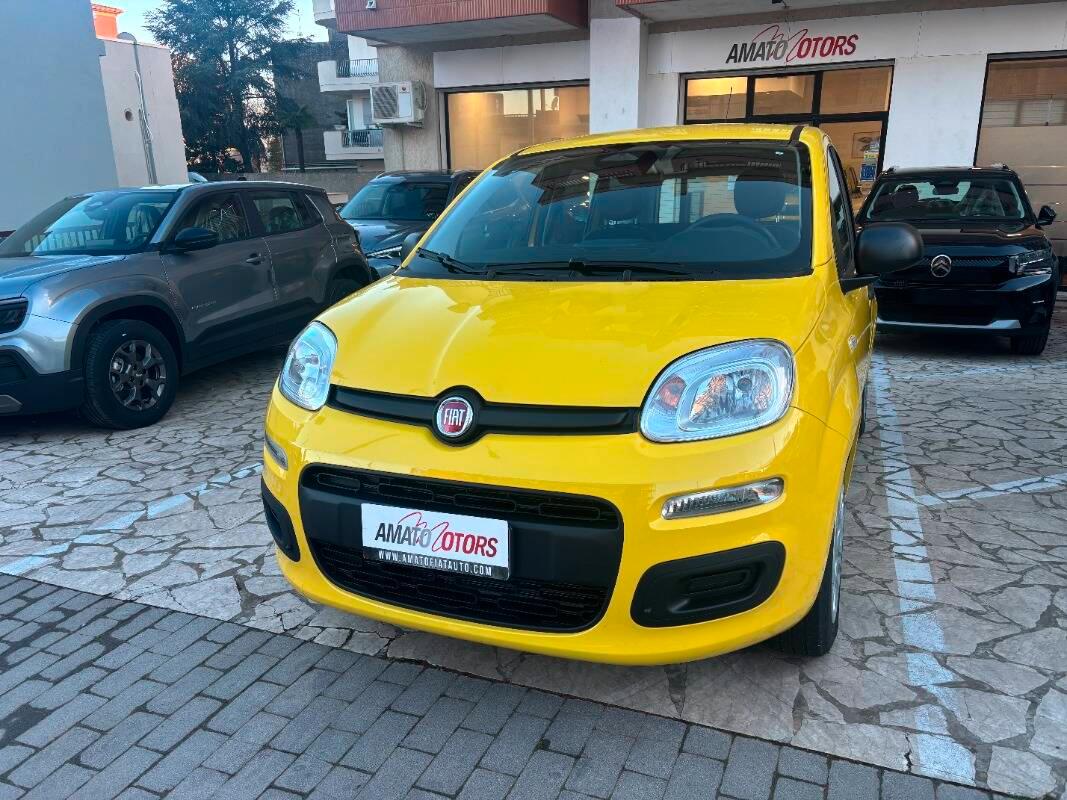 Fiat Panda 1.0 firefly hybrid Pop s&s 70cv