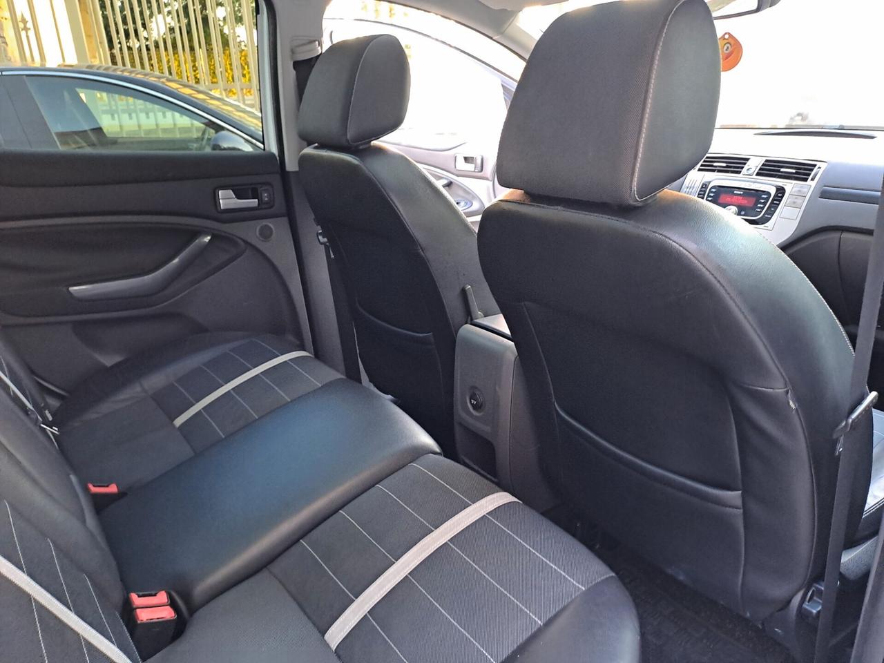 Ford Kuga 2.0 TDCi 136 CV 4WD Titanium DPF