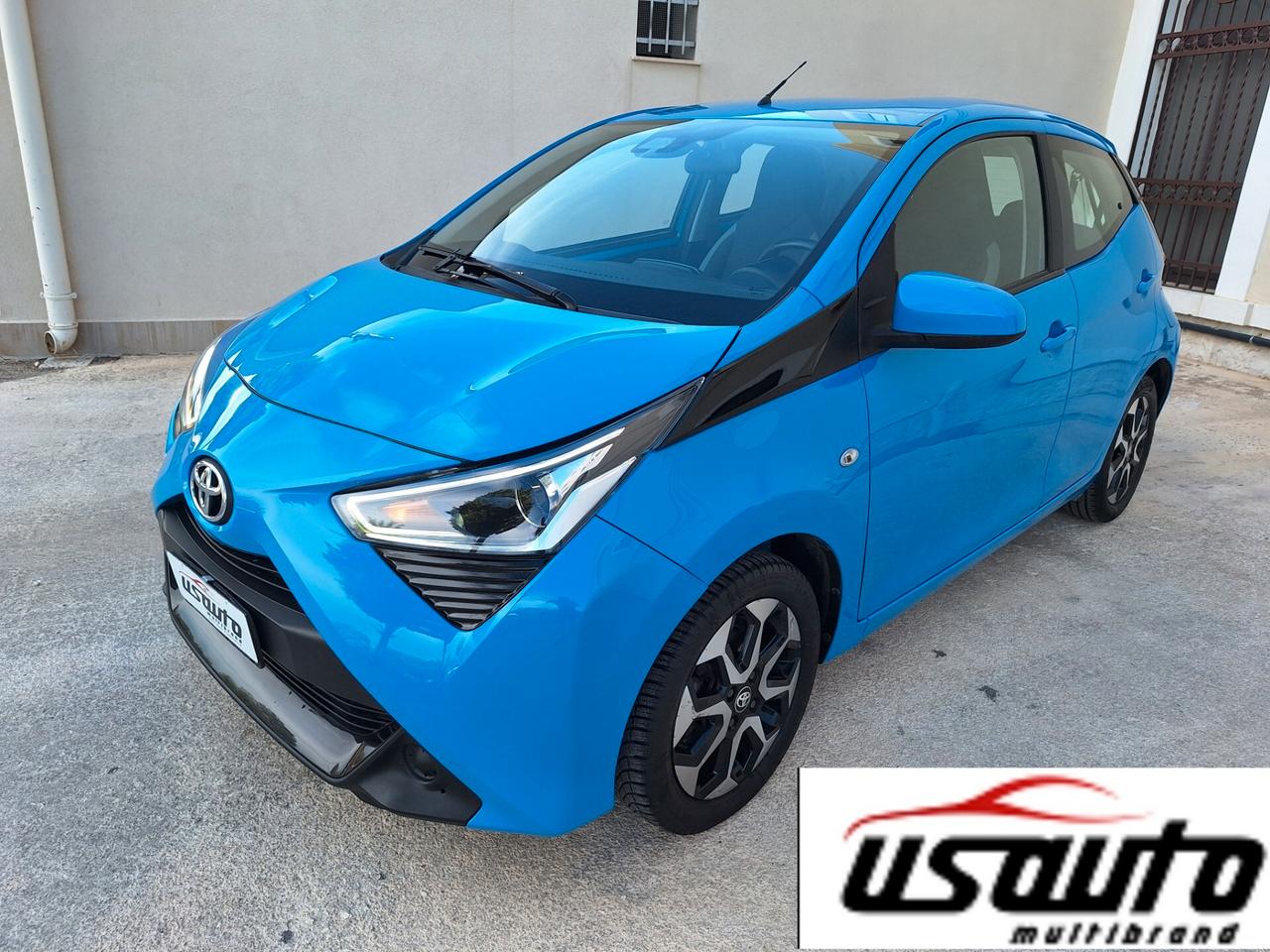Toyota Aygo 1.0 5 porte x-cool 35000 km 2019