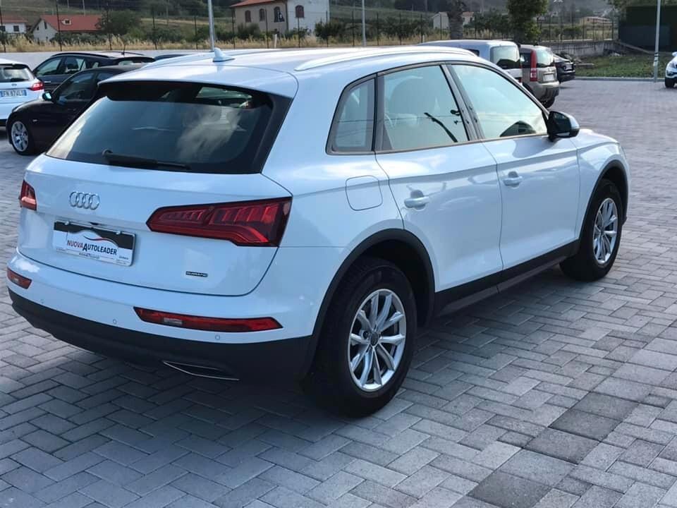 Audi Q5 2.0 TDI quattro S tronic Business 2019