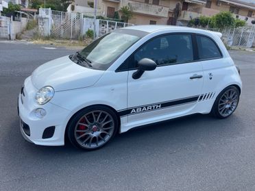 Fiat 500 Abarth 595 competizione