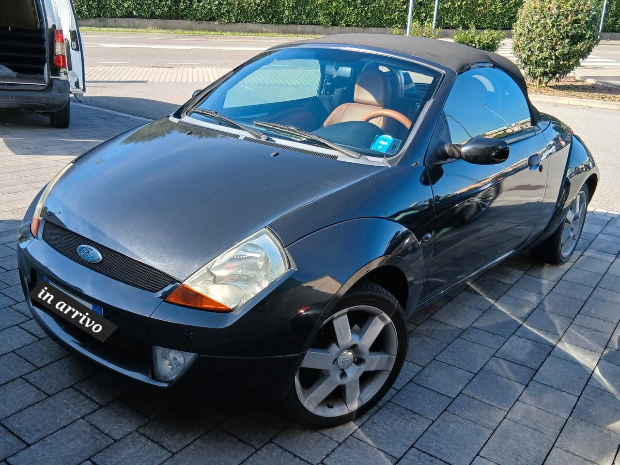 Ford Ka StreetKa 1.6 Leather Collection in ARRIVO ....