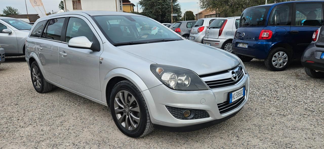 Opel Astra 1.7 CDTI 110CV ecoFLEX Station Wagon Edition