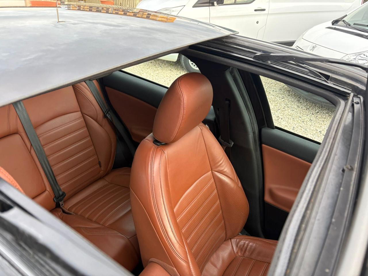 ALFA ROMEO GIULIETTA 2.0 JTDm-2 150 CV TETTO APRIBILE