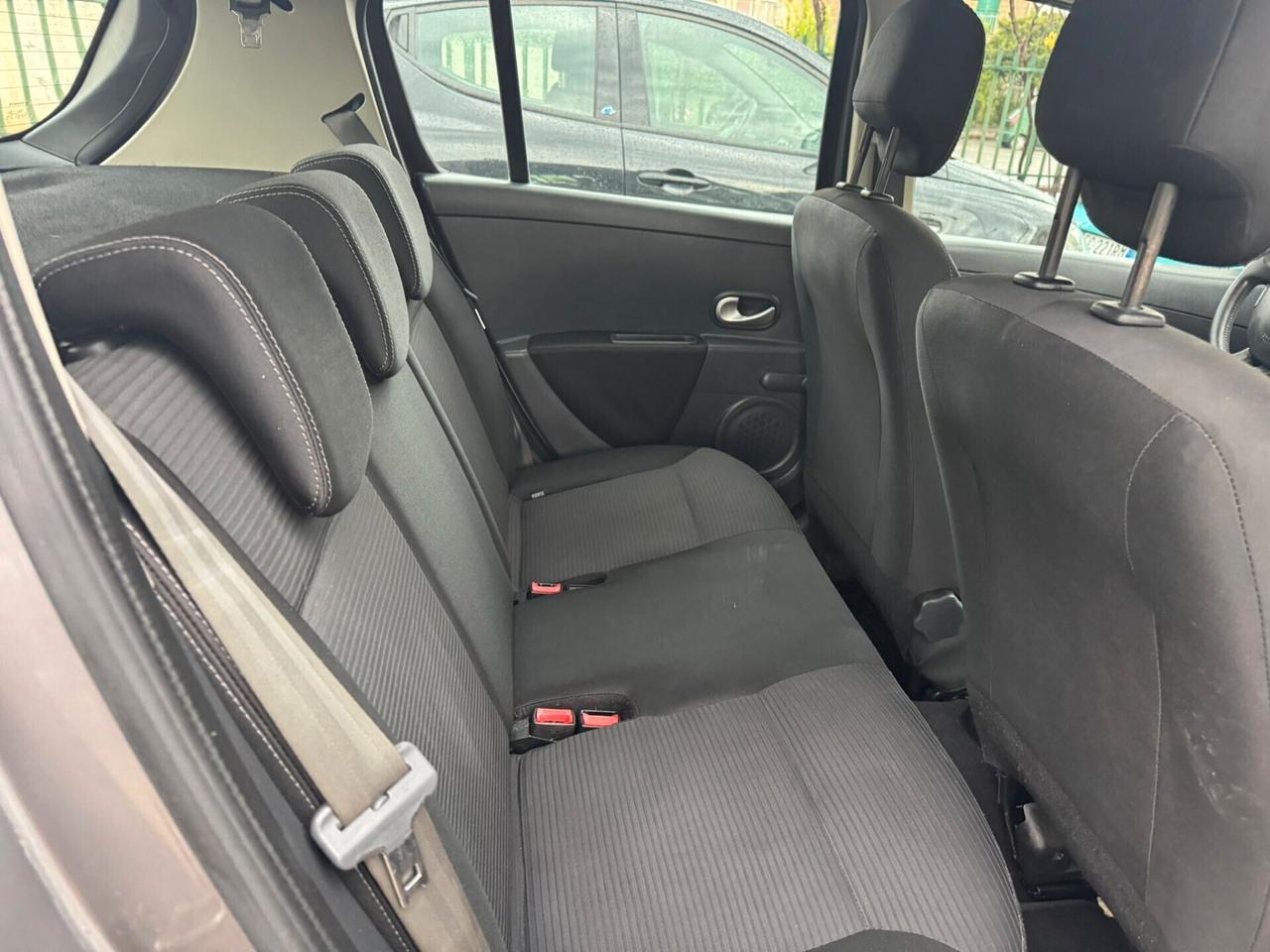 Renault Clio 1.2 16V 5 porte Live!