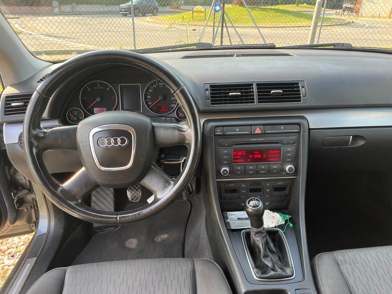 Audi A4 1.9 TDI 2008 - Si Permuta