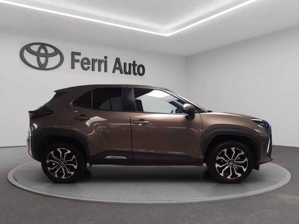 TOYOTA Yaris cross 1.5h trend awd-i 116cv e-cvt del 2022