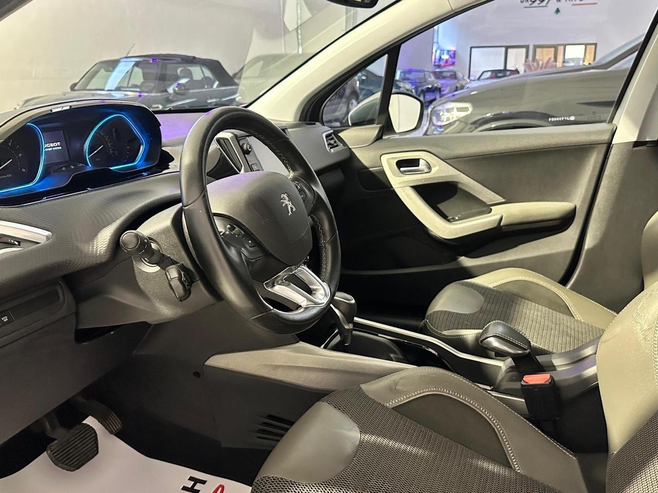 Peugeot 2008 BlueHDi 100 Allure