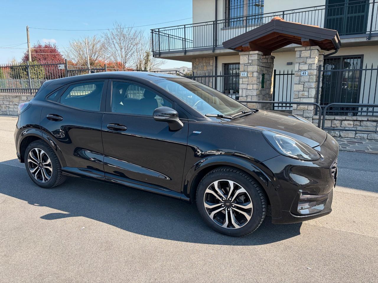 Ford Puma 1.0 Ecoboost Hybrid 125cv ST-Line OK Neopatentato