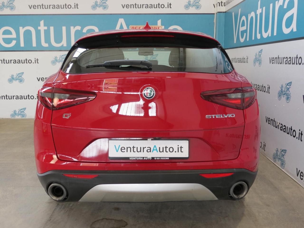Alfa Romeo Stelvio 2.0 Turbo 200 CV AT8 Q4 Super