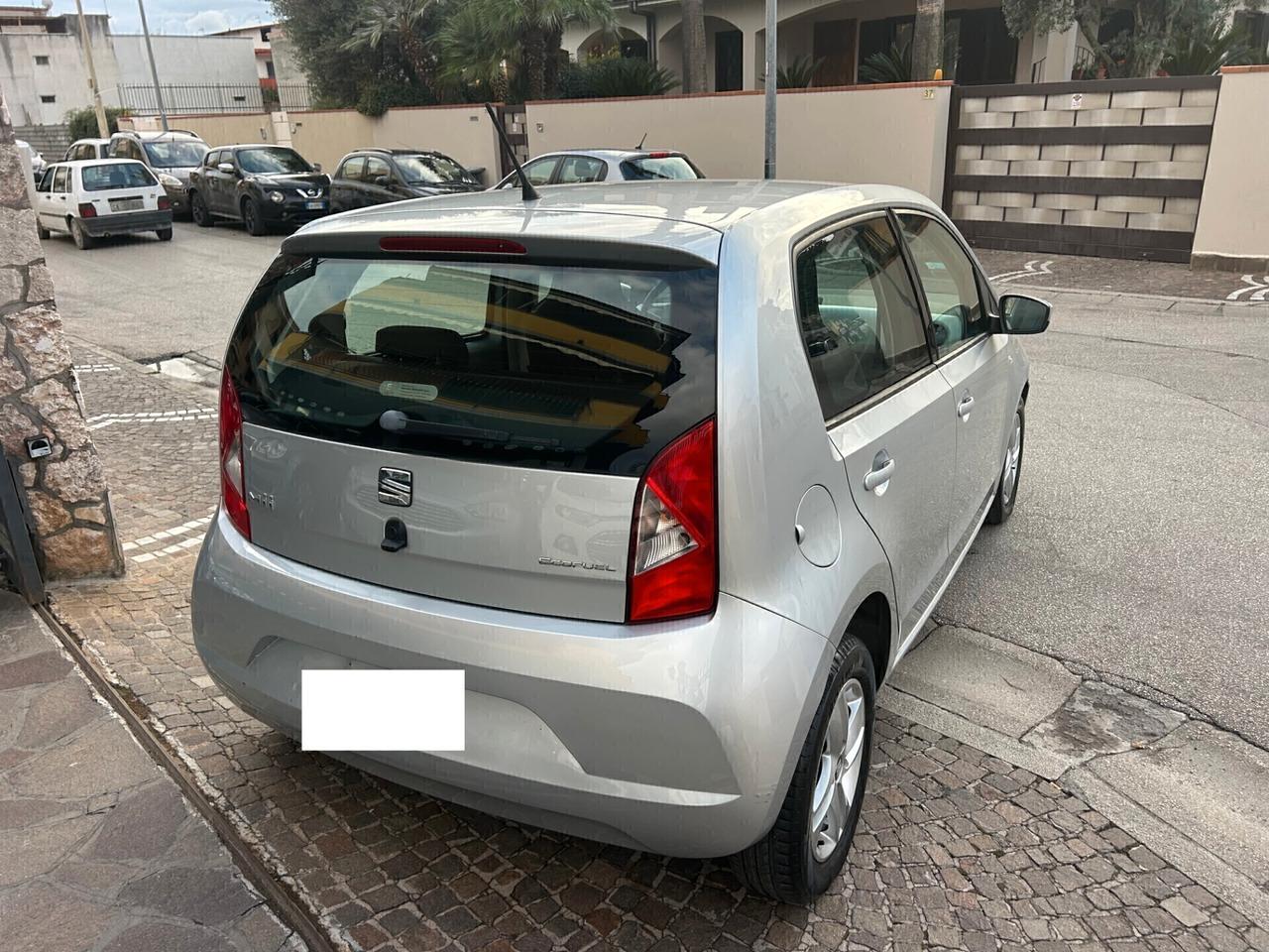 Seat Mii 1.0 68 CV 5 porte Chic Ecofuel